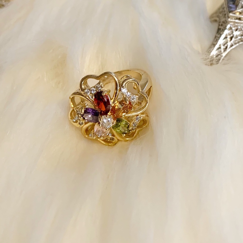 Ring gold size 8